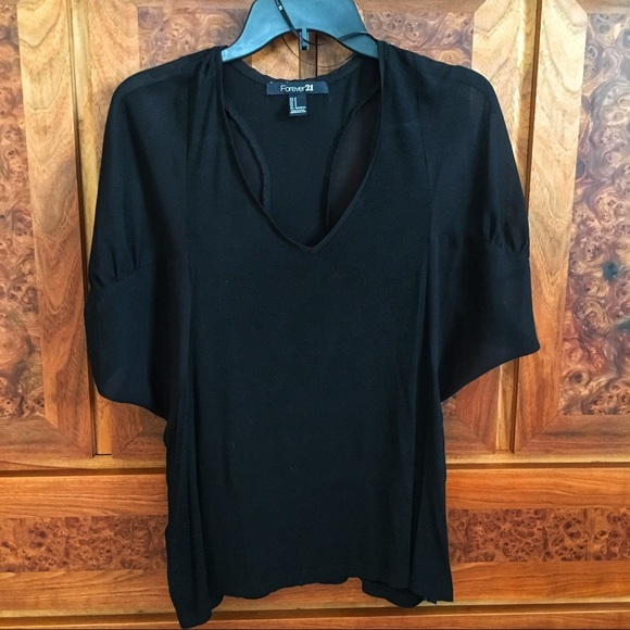 Forever 21 Black Top - Picture 3 of 5